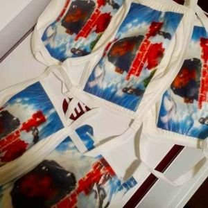 Custom made face mask